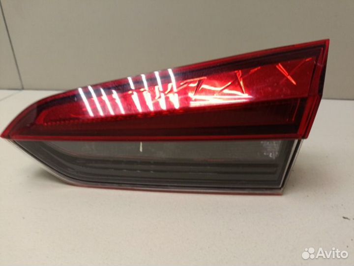 Фонарь внутренний задний правый Skoda Rapid 2021