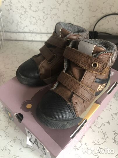 Ботинки Tombi 23