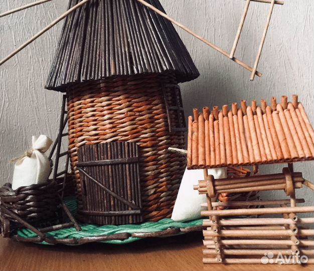 Мельница-бутылочница из бумажной лозы