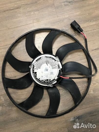Вентилятор радиатора Bmw X5 50Ix F15 N63N 4.4 2013