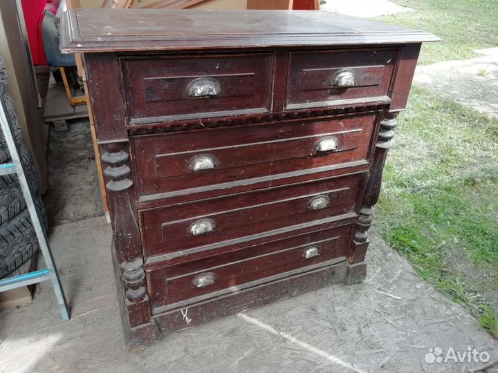 Комод старинный антикварный