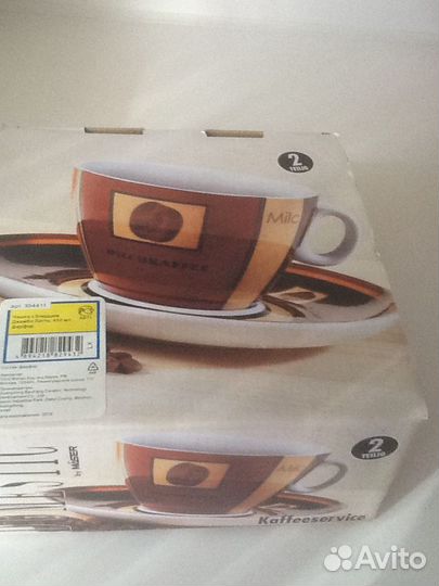 Комплект чаша с блюдцем новая