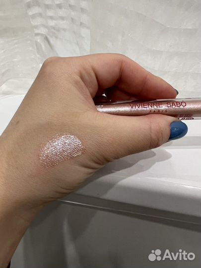 Тени жидкие Vivienne Sabo