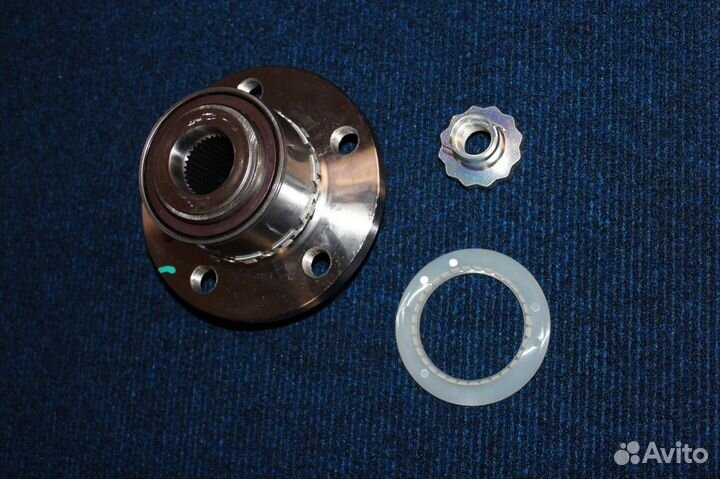 Ступичный подшипник передний Polo Rapid Fabia