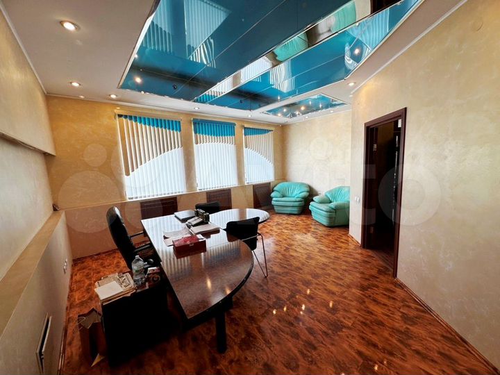 Сдаю офис с мебелью пл. 90 м² (отдельный вход)