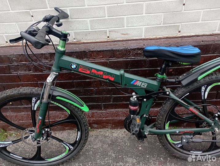 Велосипед BMW М6 на литых дисках
