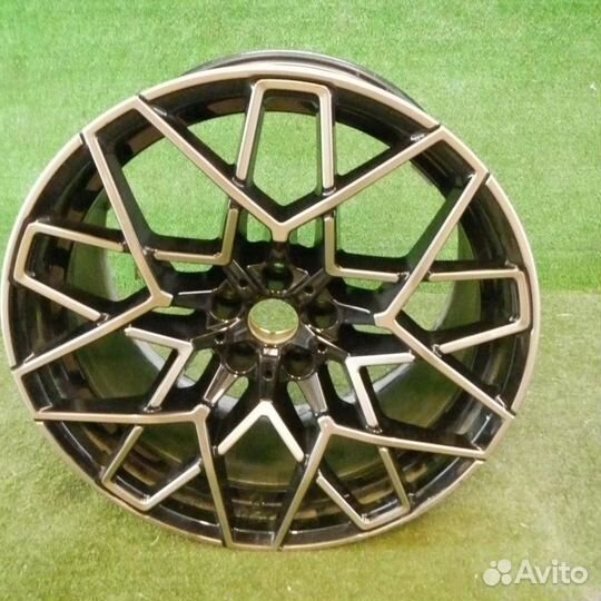 Диск литой Бмв М8 Ф91 Ф92 Ф93 (2019-2022)