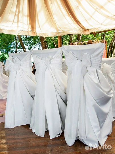 Чехлы на стулья белые