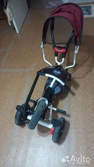 Детский трехколесный велосипед