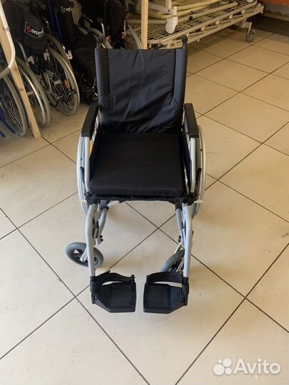 Коляска инвалидная