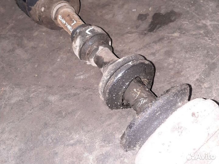 Левый шруз nissan maxima a32 2.0