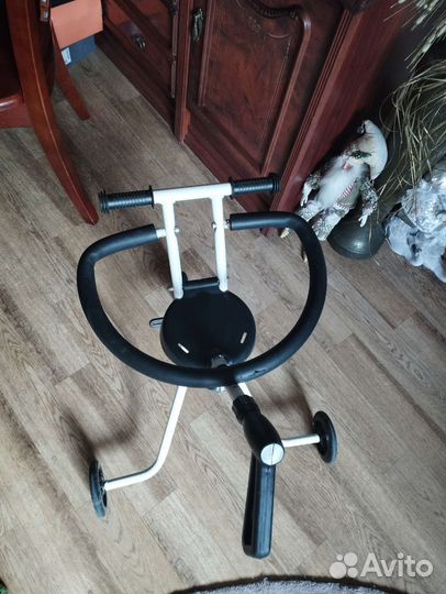 Велосипед каталка