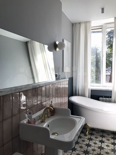 3-к. квартира, 70 м², 3/4 эт.