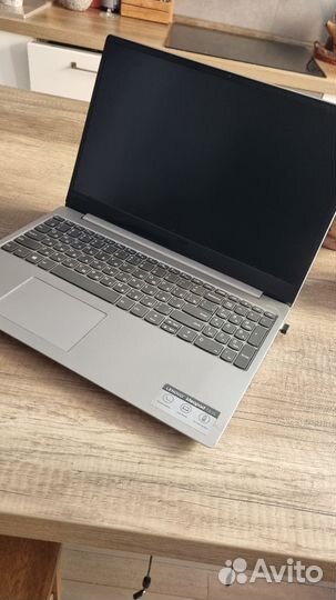 Ноутбук Lenovo Ideapad 330S