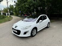 Peugeot 308 1.6 AT, 2011, 118 000 км, с пробегом, цена 655 000 руб.