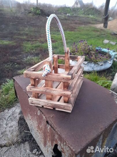 Кашпо для цветов подвесное