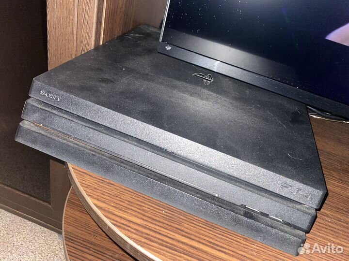 Sony playstation 4 pro 1tb