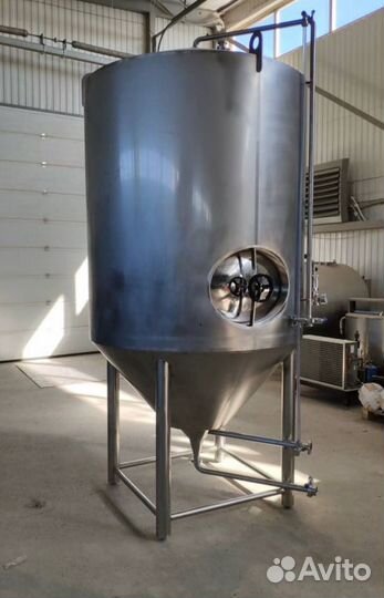 Цилиндроконический танк. цкт