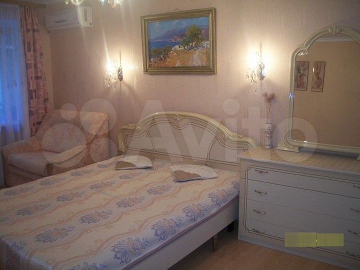 1-к. квартира, 35 м², 1/4 эт.