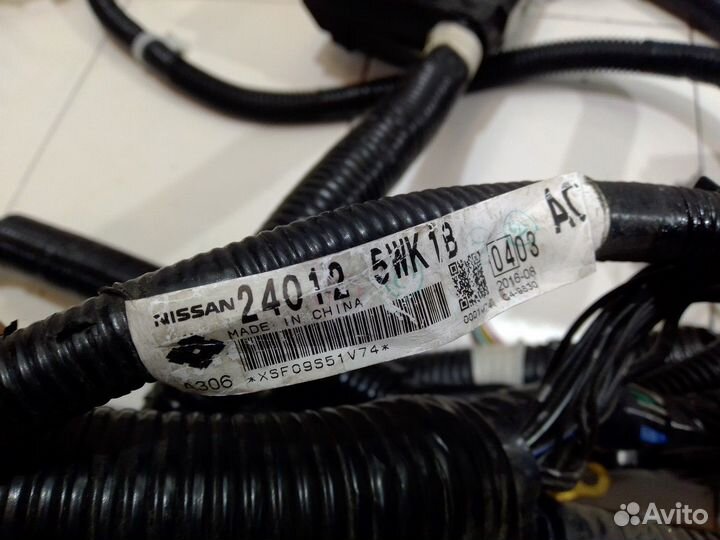 Электропроводка под капот (Nissan Note)