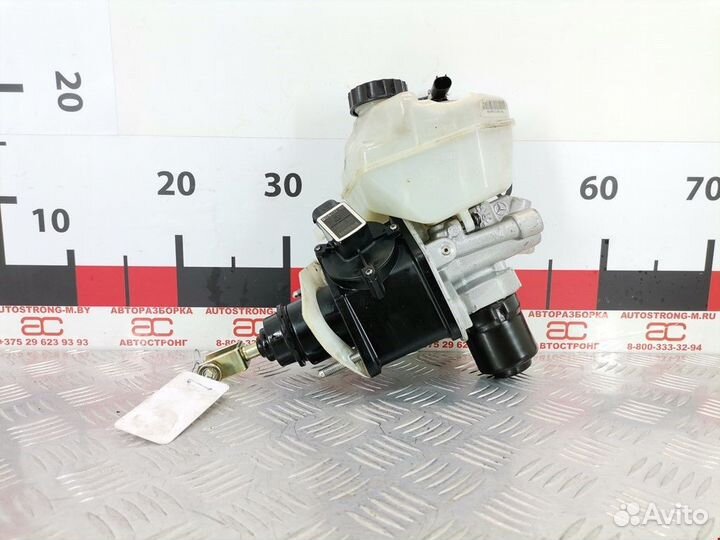 Вакуумный усилитель тормозов Mercedes-Benz C219