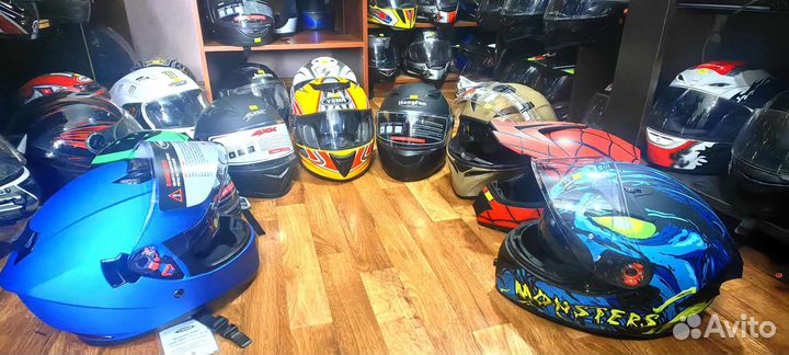 Мотошлем новый