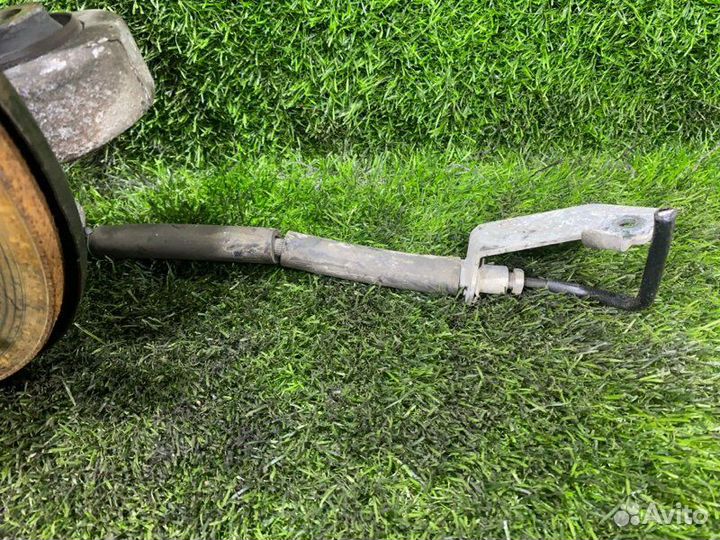 Ступица задняя правая Lincoln Mks LE duratec37