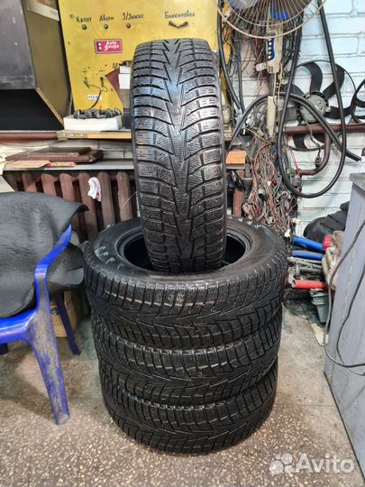 Hankook Winter I'Cept X RW10 225/65 R17