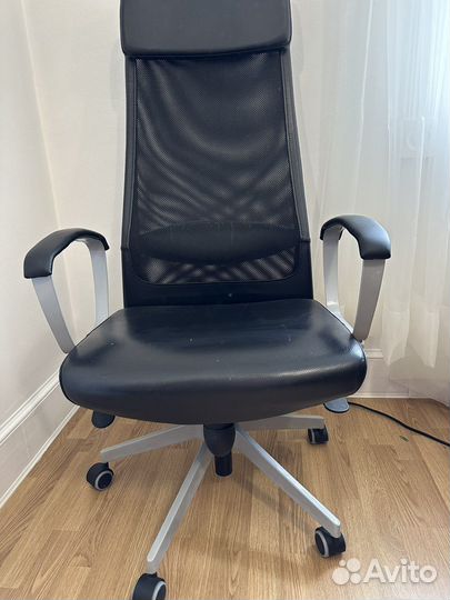 Компьютерное кресло metta