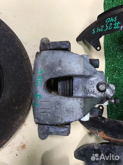 Комплект тормозов передний Volvo S40 MS43 B4204S3