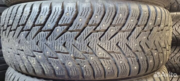 Nokian Tyres Hakkapeliitta 8 SUV 225/65 R17