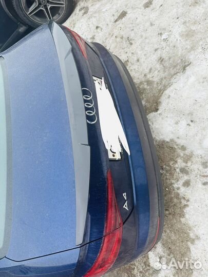 Спойлер на багажник Audi A4 B9