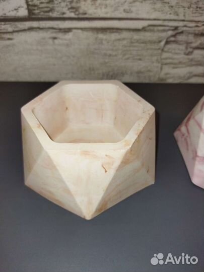 Кашпо из гипса