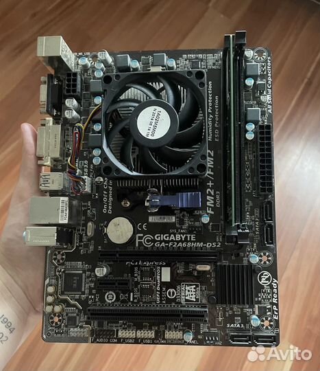 Комплект FM2+ Gigabyte GA-F2A68HM-DS2, DDR3 2gb