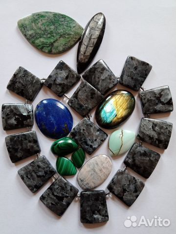 Натуральные камни. Окаменелости. Кабошоны. Друзы