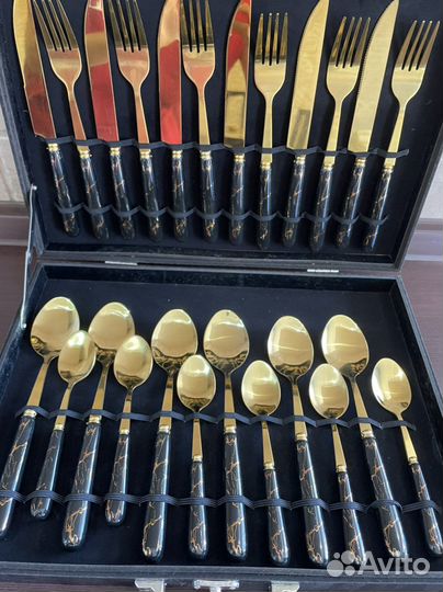 Набор столовых приборов новый