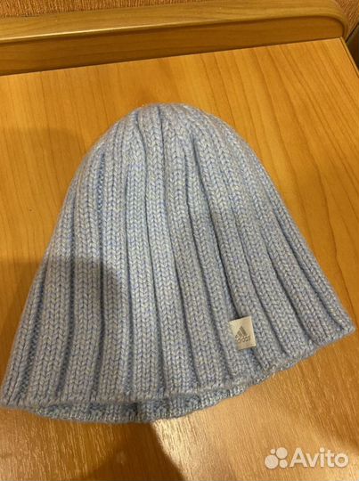 Женская шапка Adidas