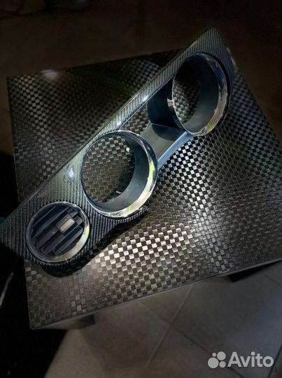 Накладки торпеды карбон Ford Mustang V 09-14