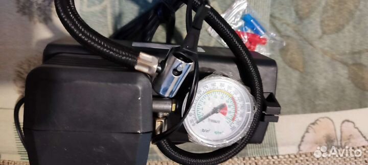 Компрессор автомобильный