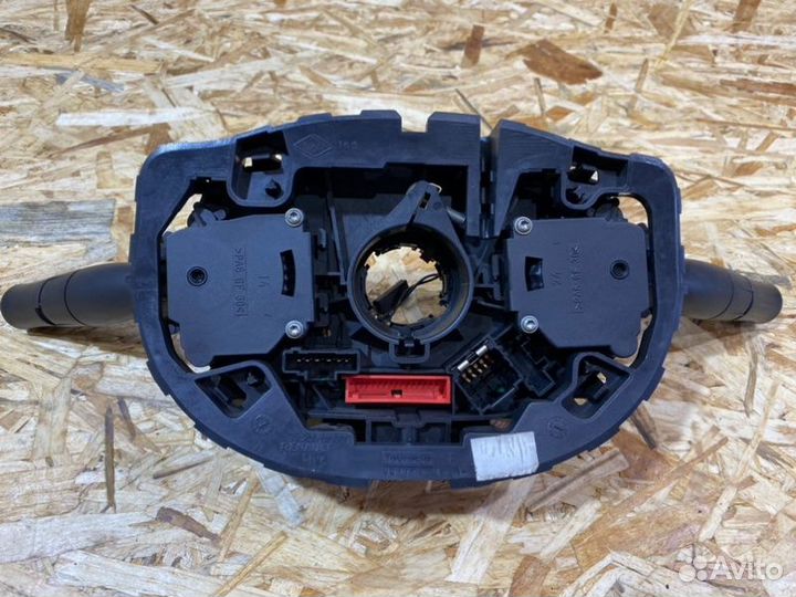 Подрулевой переключатель Renault Megane седан K4M