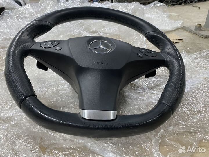 Руль рулевое колесо Mercedes Benz AMG w212