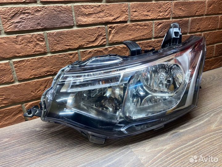 Фара левая Mitsubishi Outlander GF 2012-2015