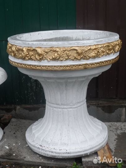 Вазы уличные для цветов