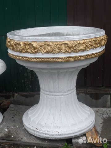 Вазы уличные для цветов