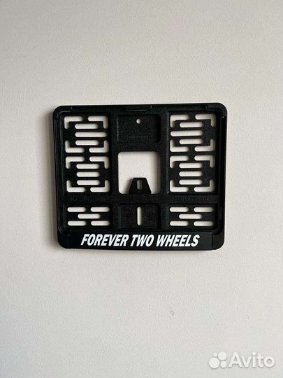 Forever TWO wheels рамка для номера