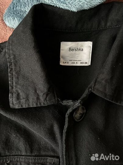 Укороченная джинсовая куртка Bershka