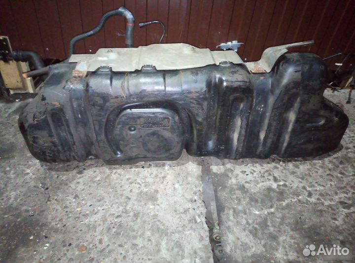 Бак топливный Toyota Land Cruiser Prado