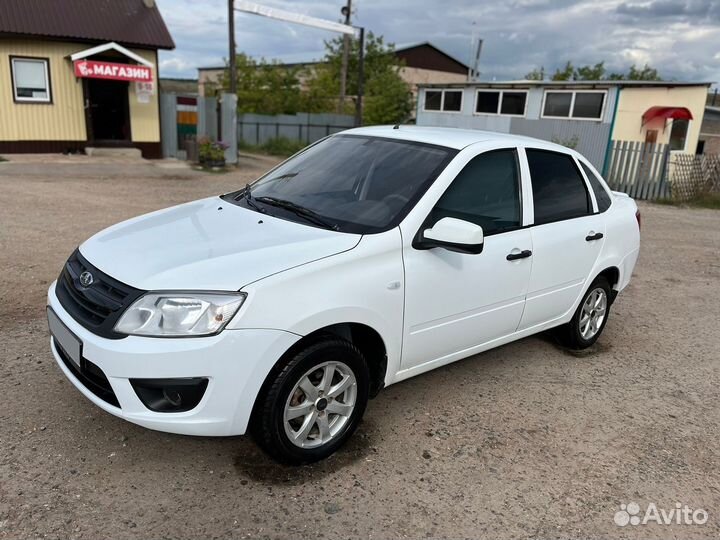 LADA Granta 1.6 МТ, 2013, 150 000 км