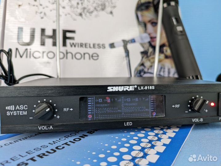 Микрофонная система UHF до 100м