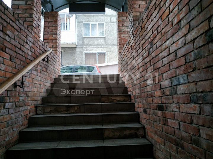 Коммерция, 21.3 м с арендаторами